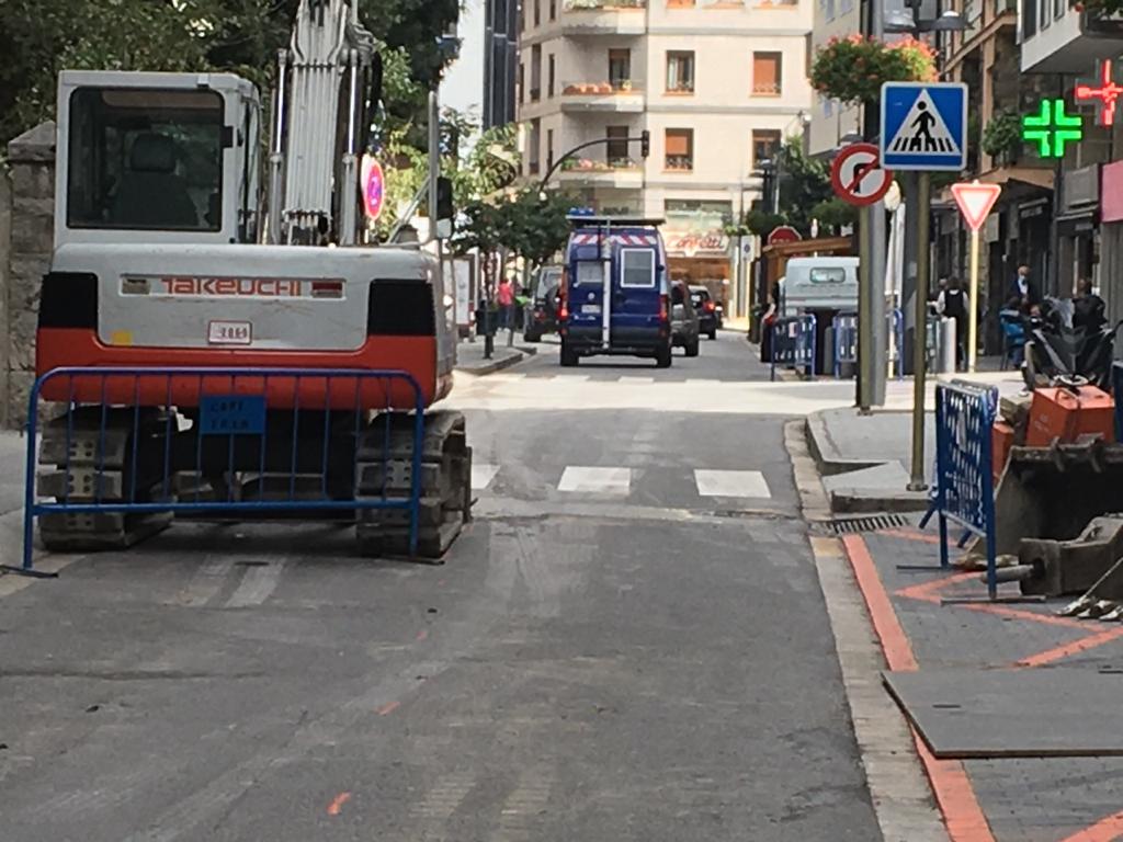 Obres a l'avinguda Verge de Canòlich.