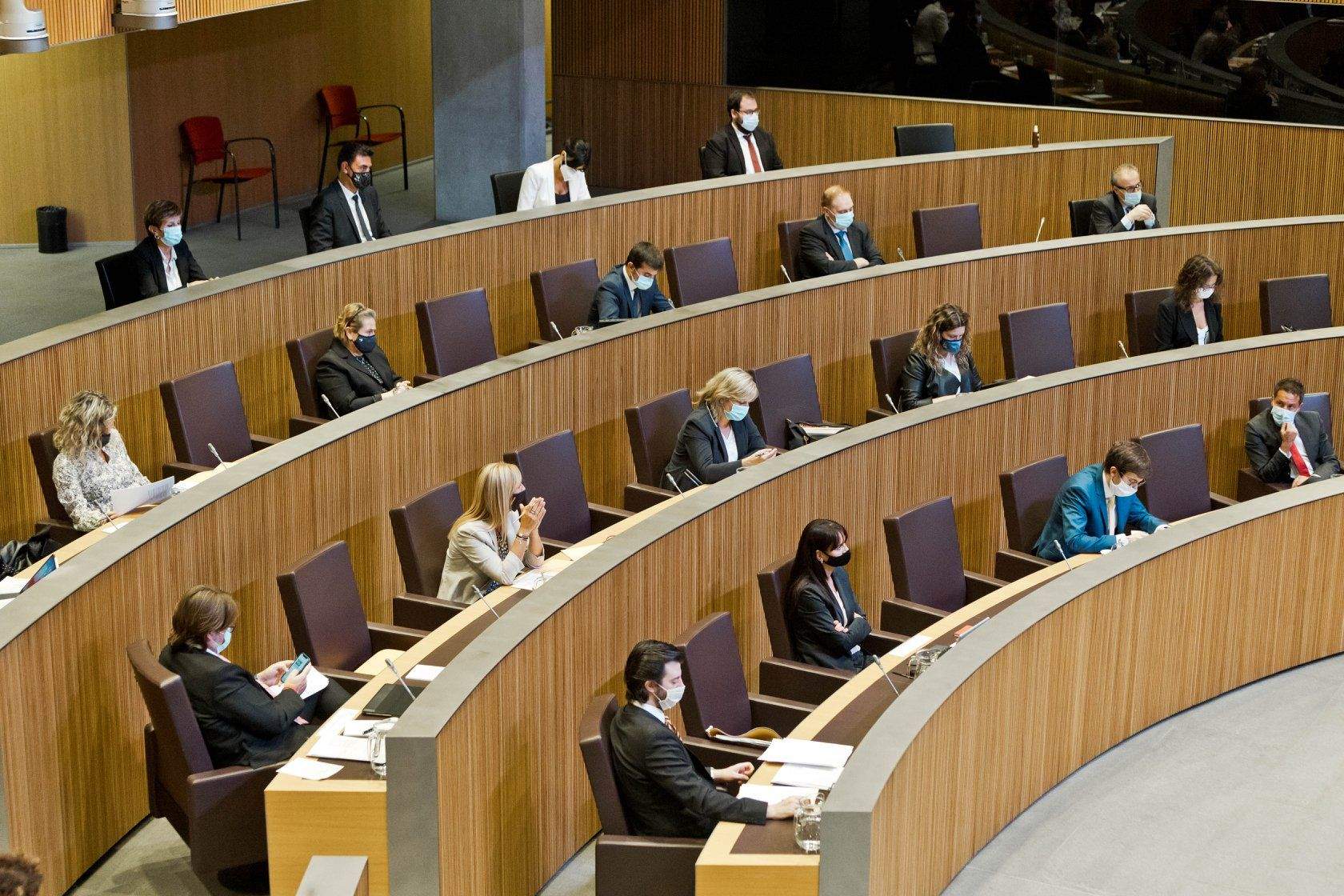 Una imatge d'una sessió al Consell General.