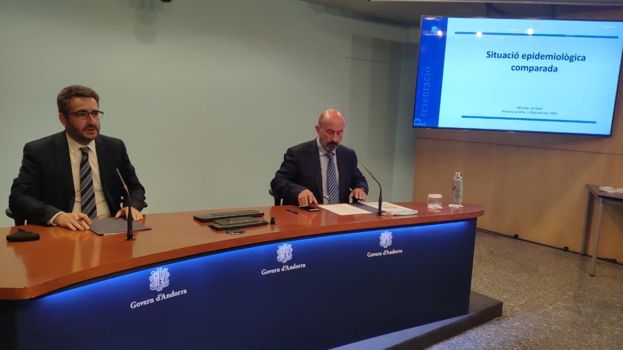 Jover i Martínez Benazet durant la roda de premsa.