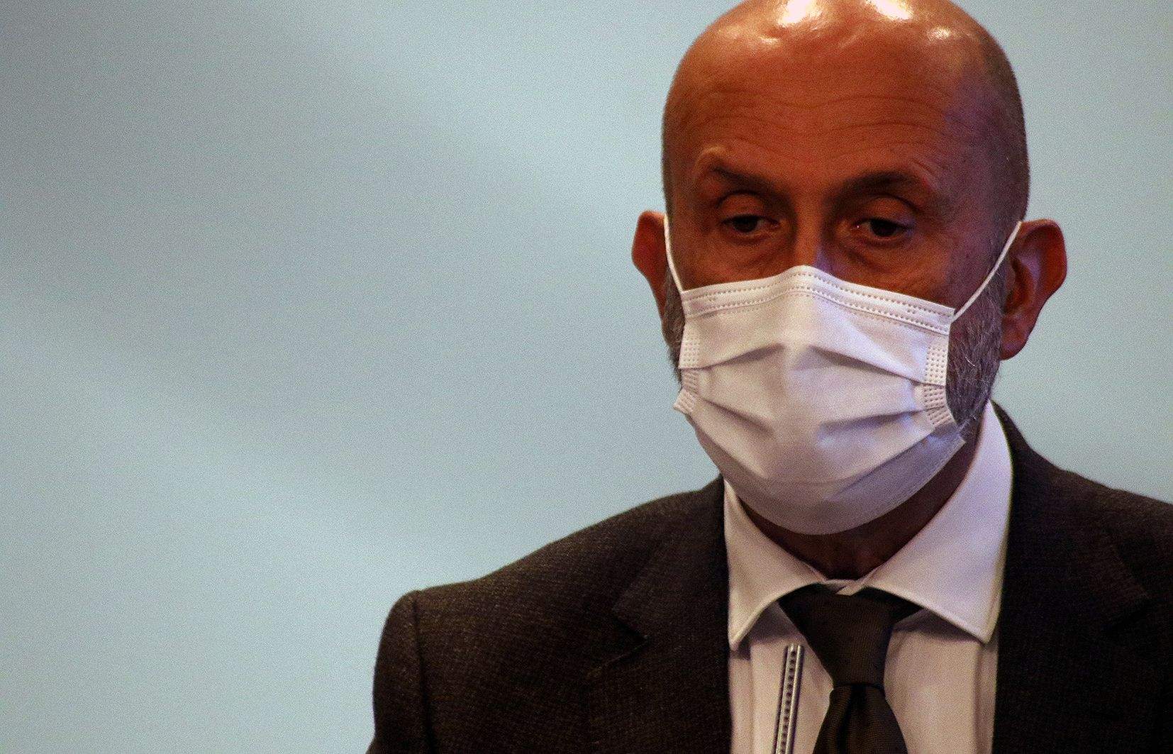 El ministre de Salut, Joan Martínez Benazet, durant la compareixença.