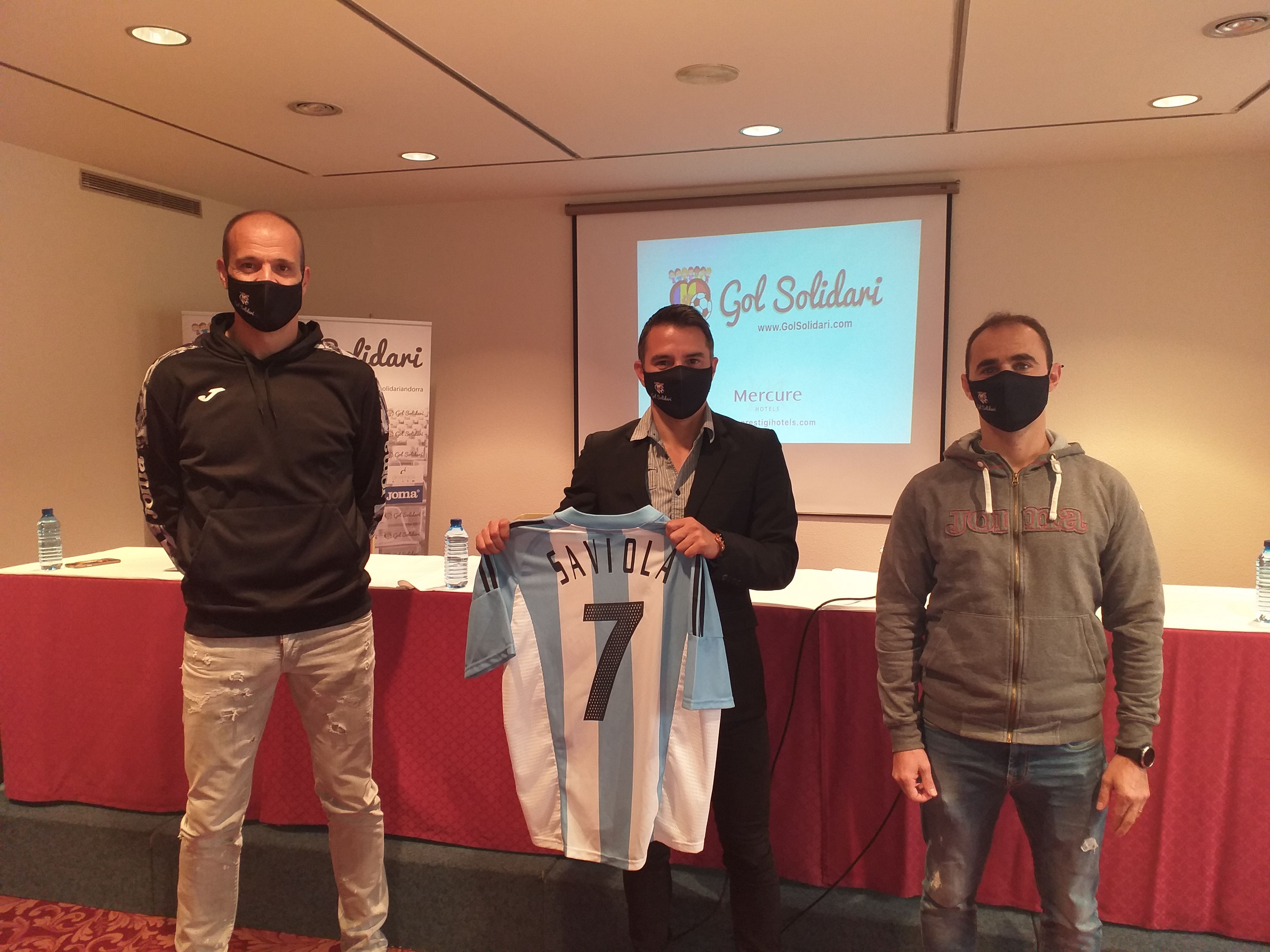 Lima i Juli Sánchez han presentat el 'fitxatge' de Gol Solidari: Javier Saviola