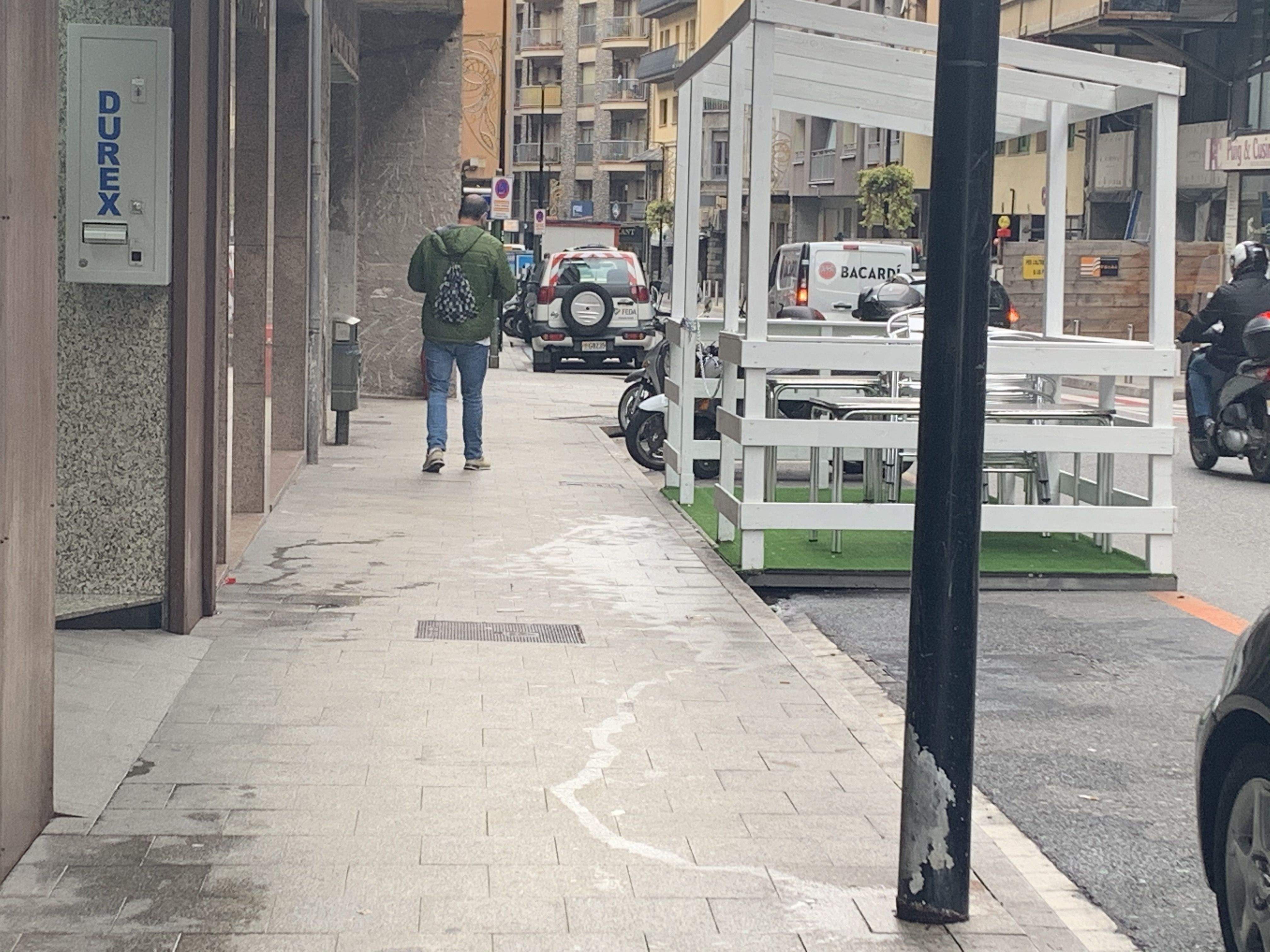 Indret on s'ha localitzat l'home després ja d'haver estat netejat.