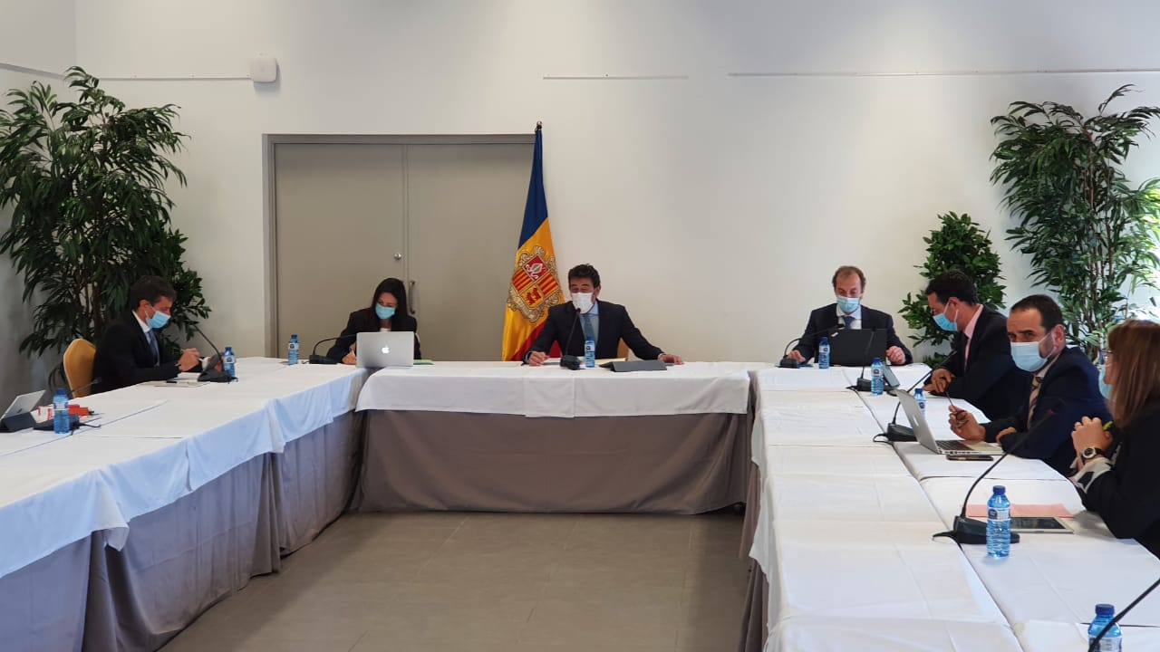 Una anterior sessió del comú d'Ordino.