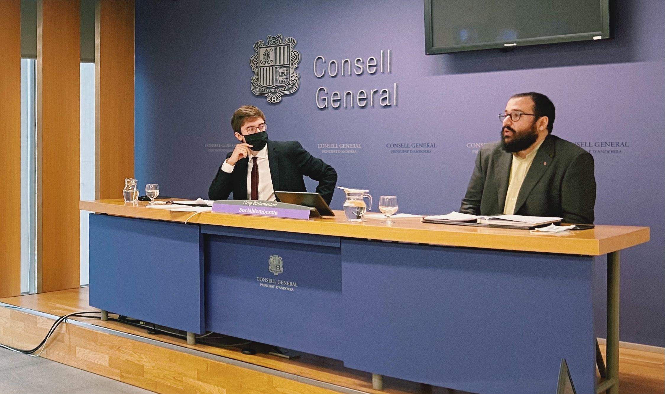Roger Padreny i Carles Sánchez, durant la roda de premsa. Roger Padreny i Carles Sánchez, durant la roda de premsa.