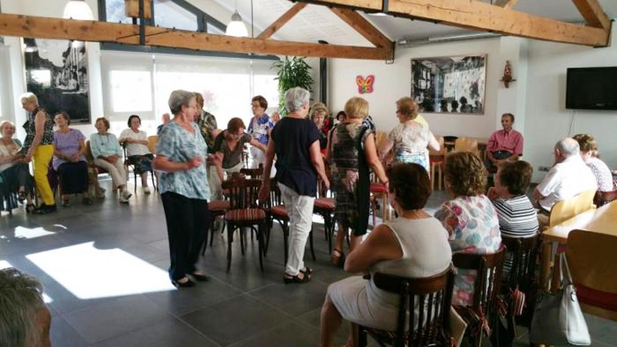 Padrines a la Llar de Lòria.