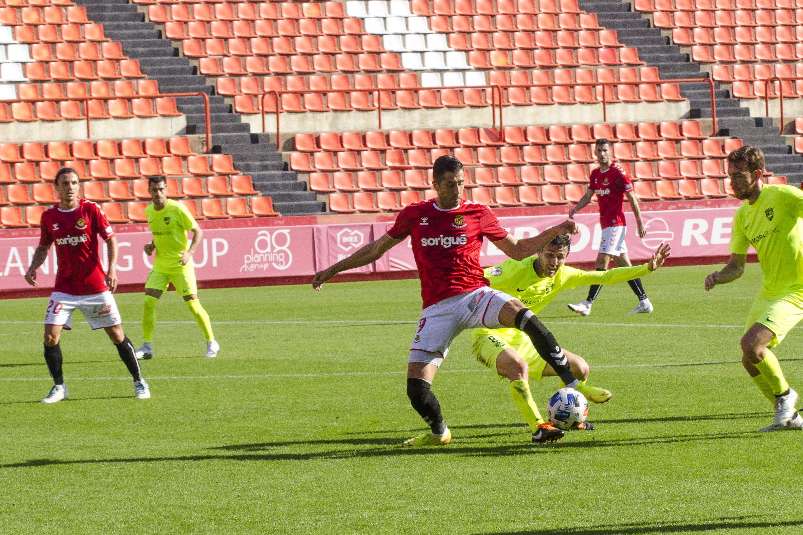 Un instant del partit.