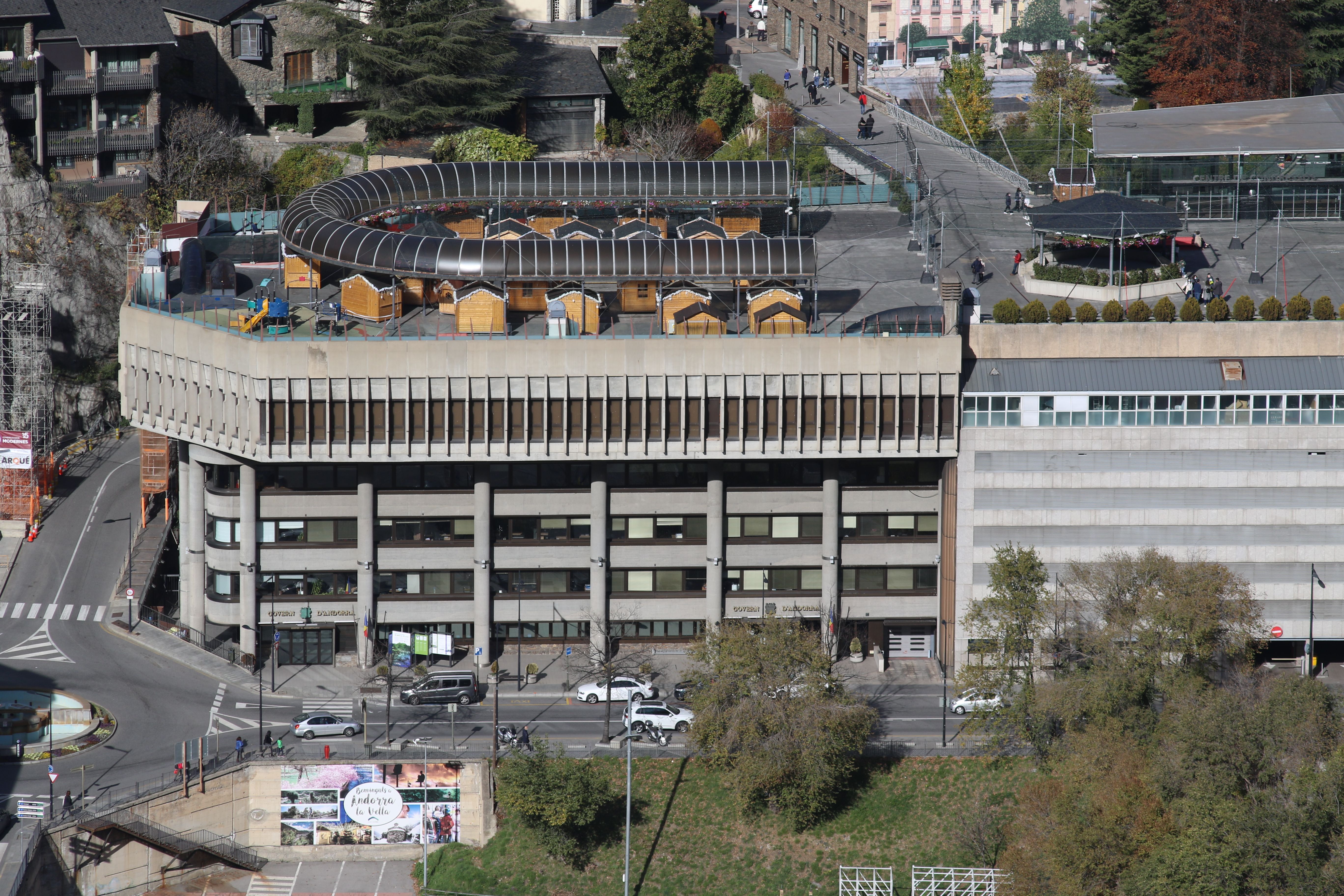 Una imatge de l'edifici governamental.