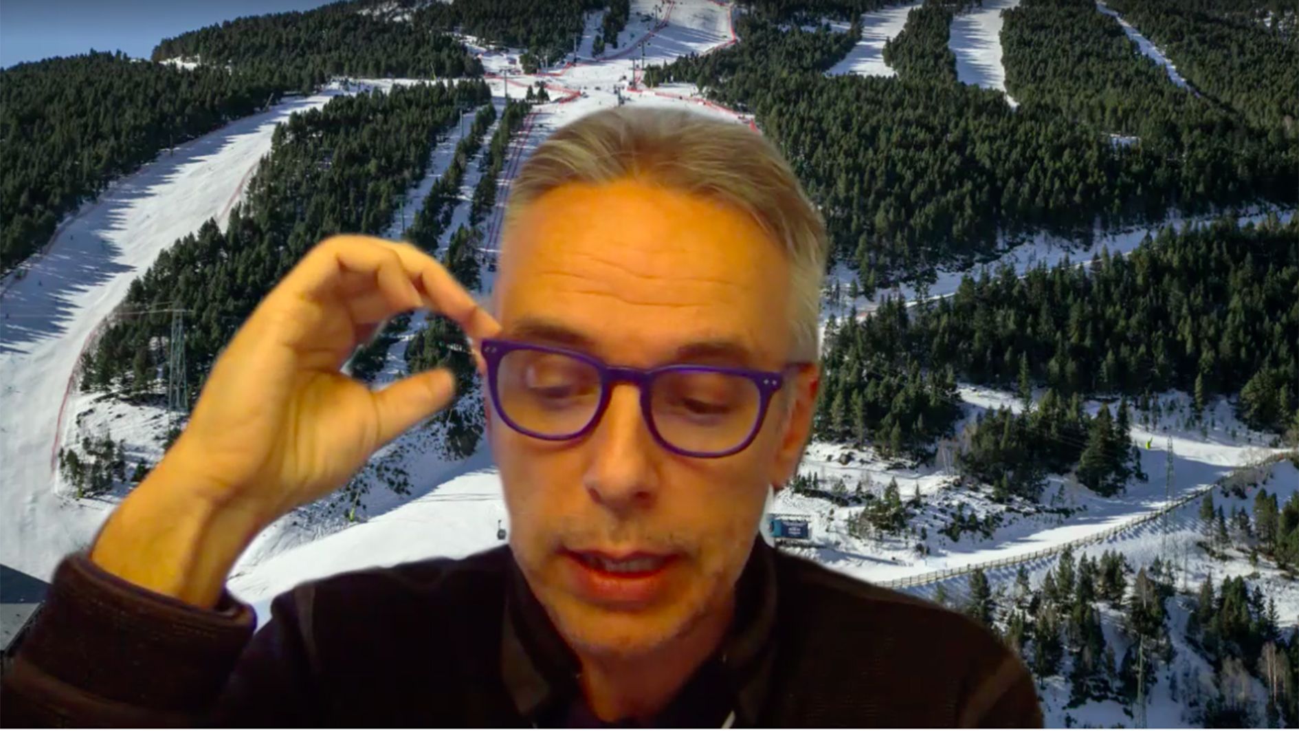 El director general d'Ensisa, David Hidalgo, fent les explicacions.