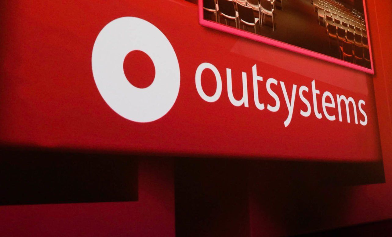 El Govern ha obtingut la llicència del producte Outsystems.