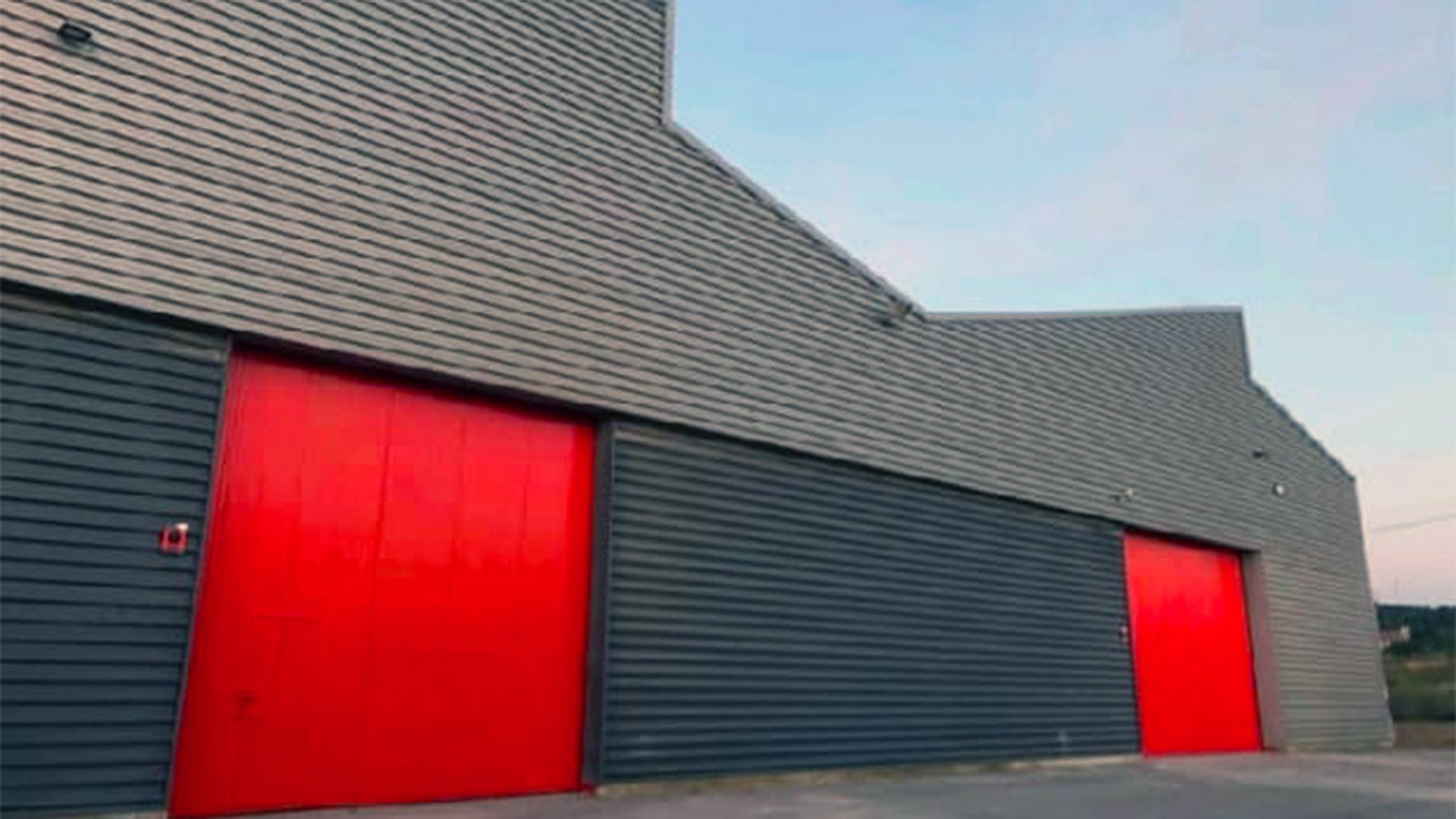 Imatge de la seu on engegava un nou projecte que Clément va difondre fa algunes setmanes. Imatge de la seu on engegava un nou projecte que Clément va difondre fa algunes setmanes.