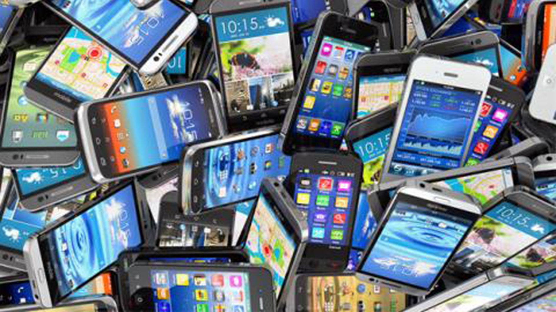Muntanya de telèfons mòbils. Muntanya de telèfons mòbils.