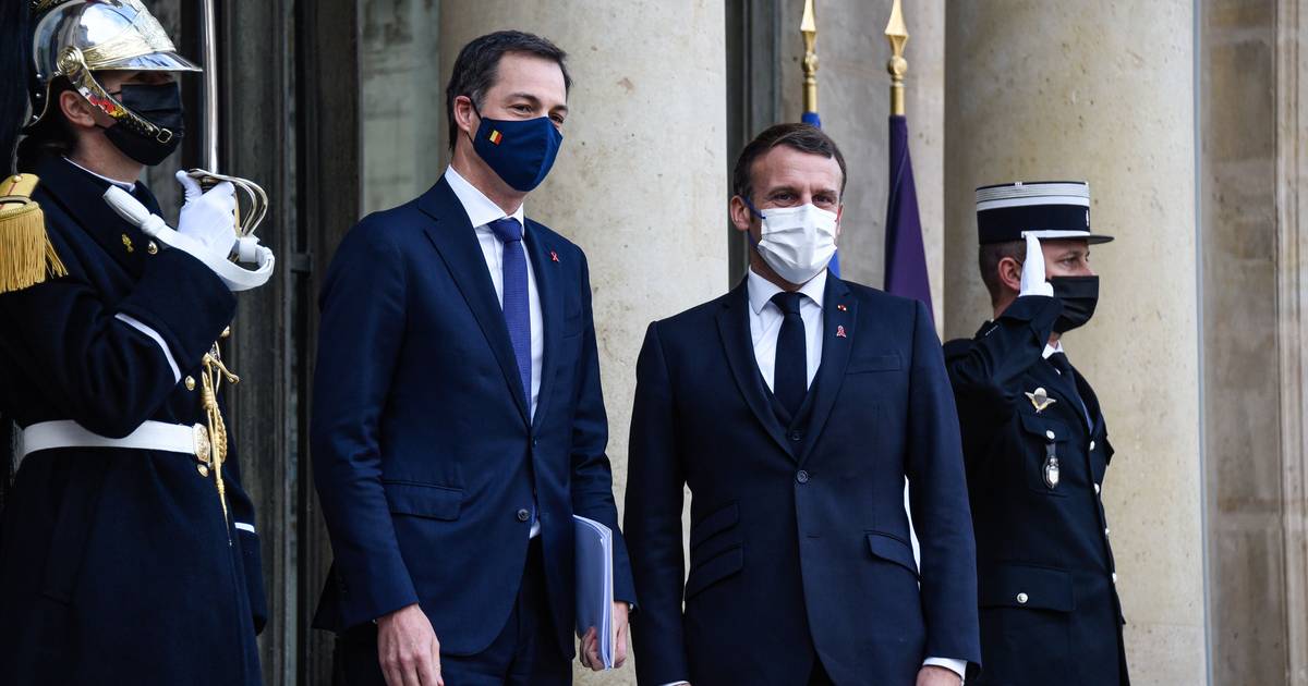 De Croo i Macron després de la reunió d'aquest dimarts a París.