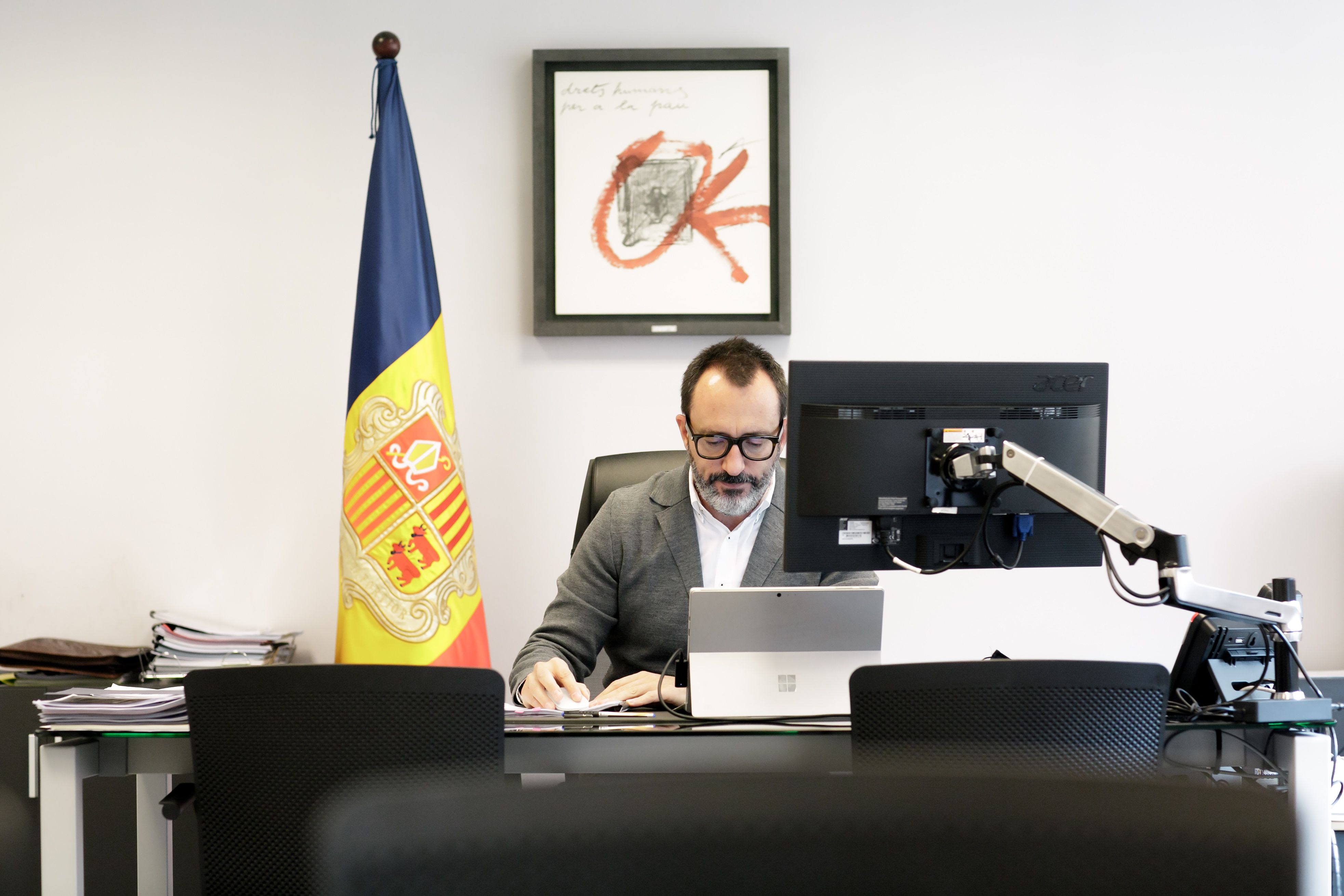 El ministre d’Afers Socials, Habitatge i Joventut, Víctor Filloy, durant la reunió telemàtica d'aquest dimarts