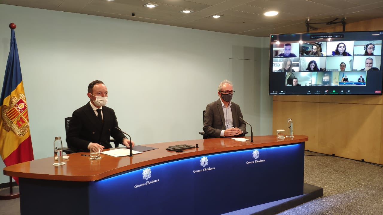 Espot ha comparegut amb el president d'Ski Andorra, Francesc Camp.