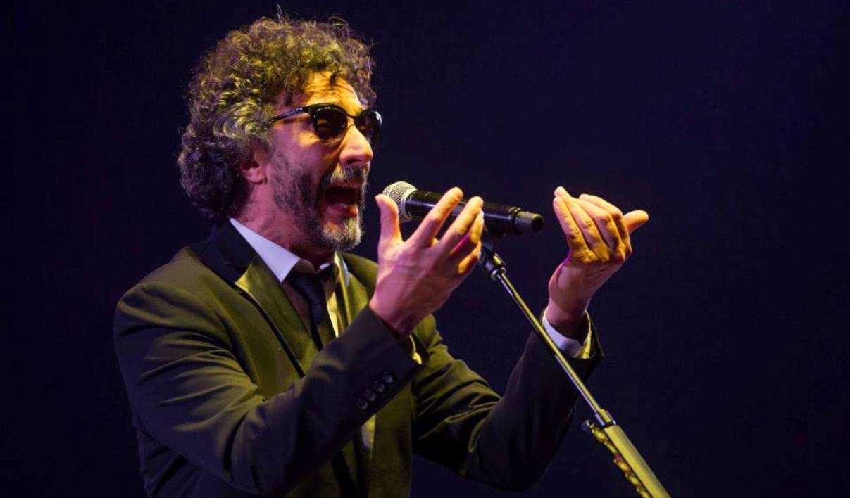 Fito Páez durant la seva actuació a l'Auditori el febrer del 2019.