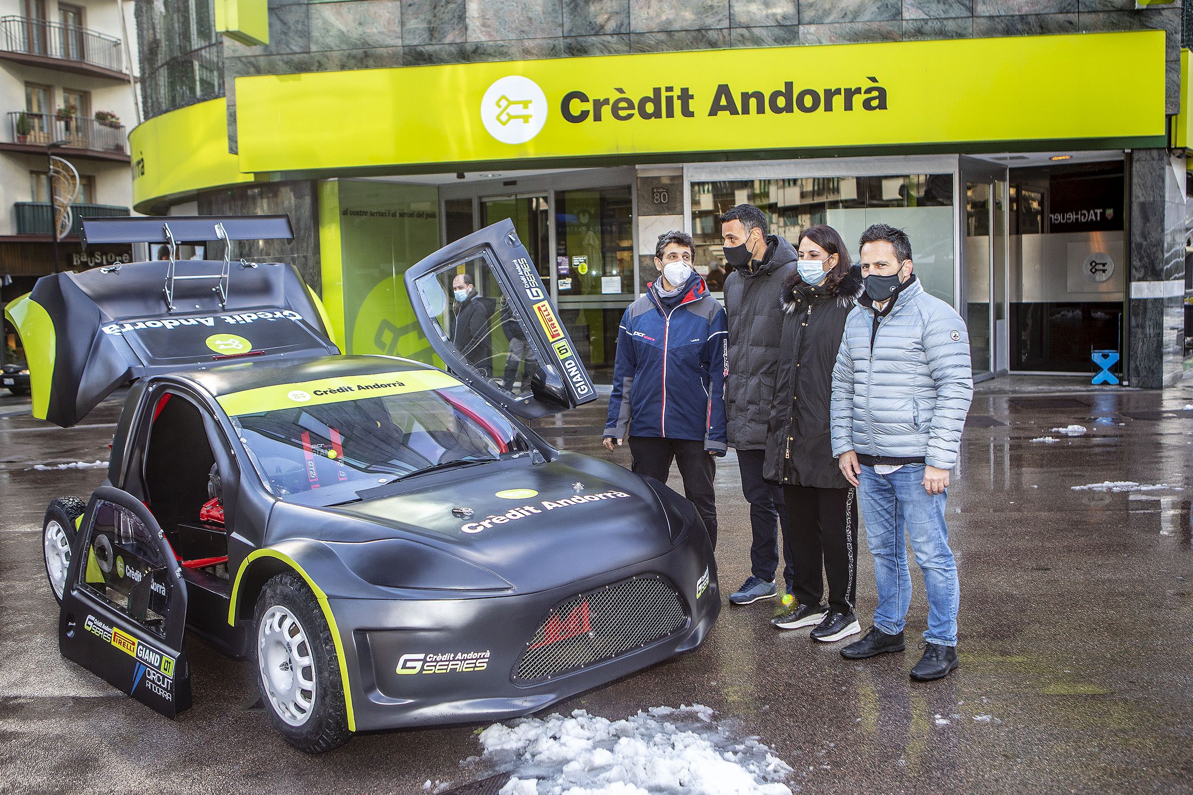 Un instant de l'acte de presentació.