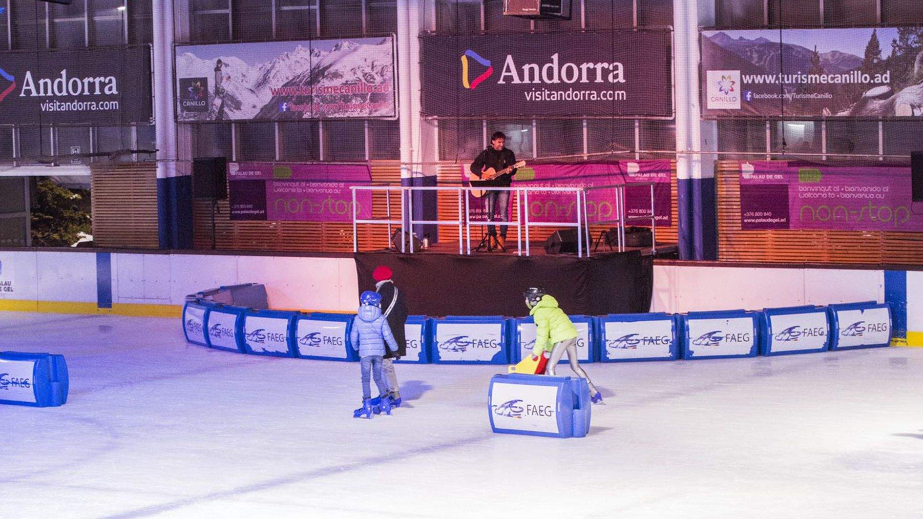 Actuació de Patxi Leiva al Palau de Gel.