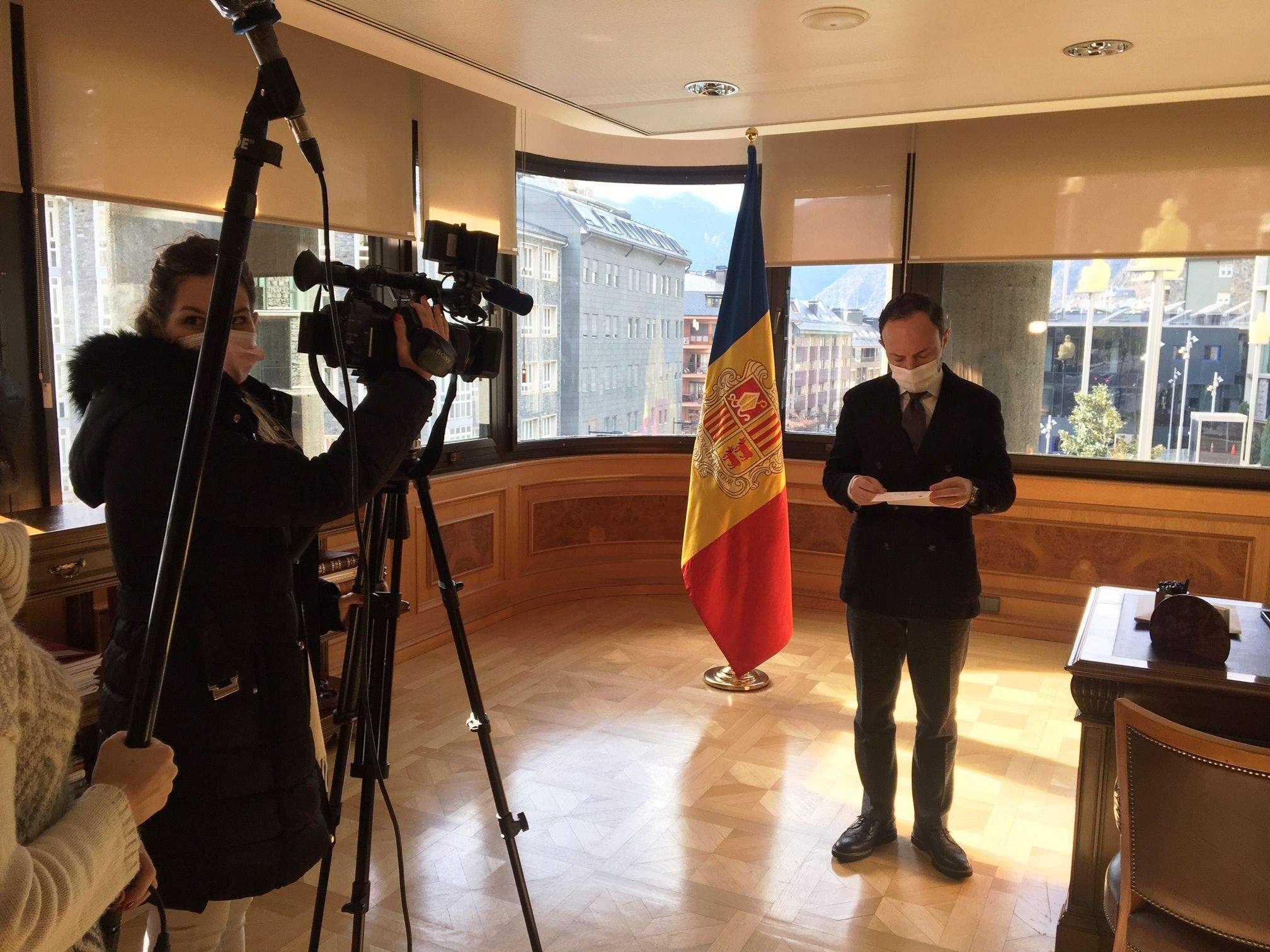 Xavier Espot preparant aquest dissabte la intervenció en record d'Òscar Ribas.