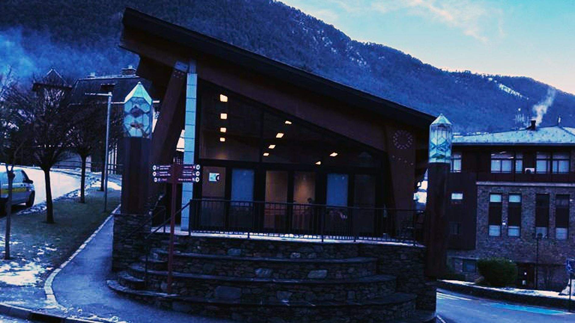 La sala La Buna tornarà a ser el lloc de distribució.