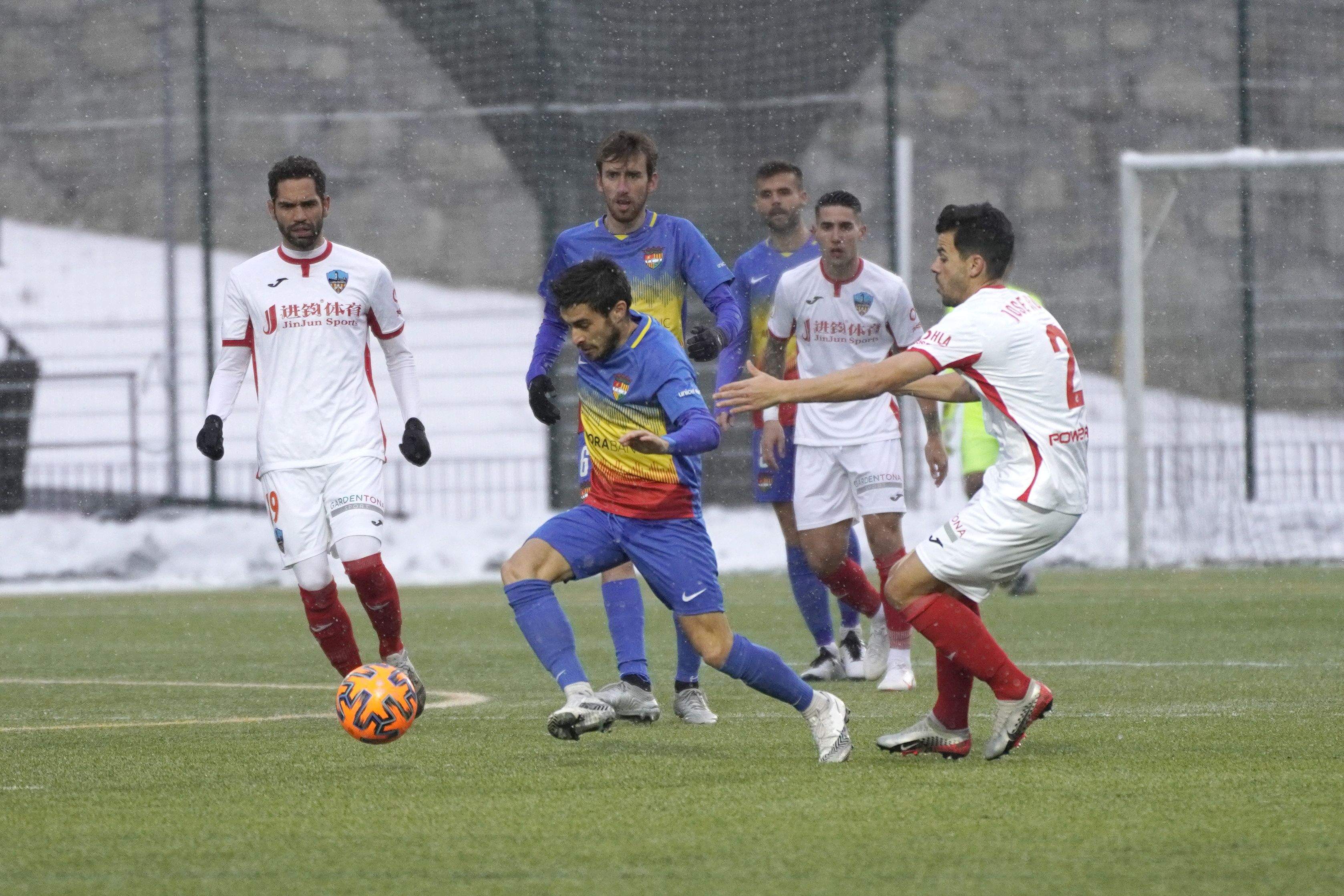 Un instant del partit.