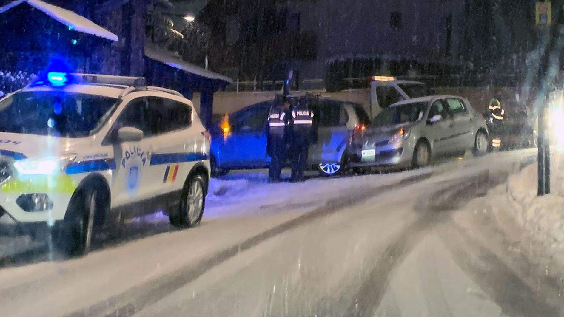 Topada al carrer Sant Andreu, entre Andorra la Vella i Escaldes.