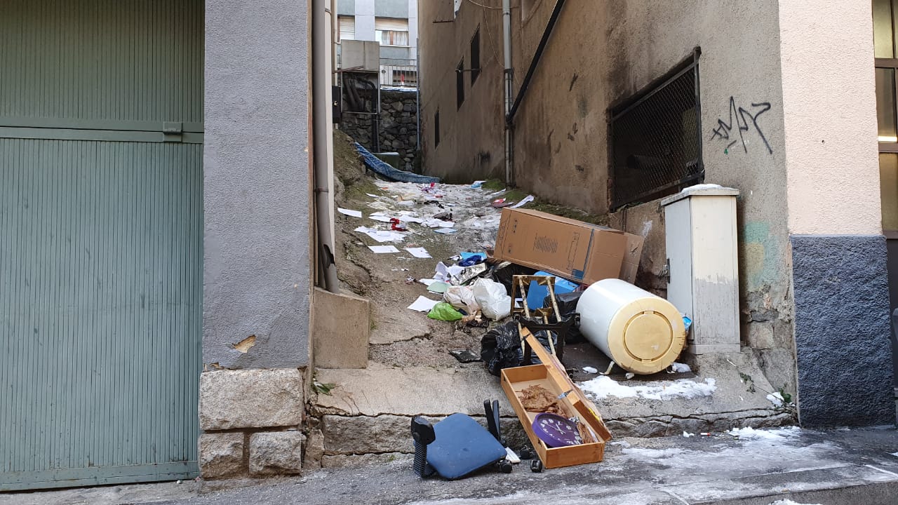 L'estat del carreró en qüestió