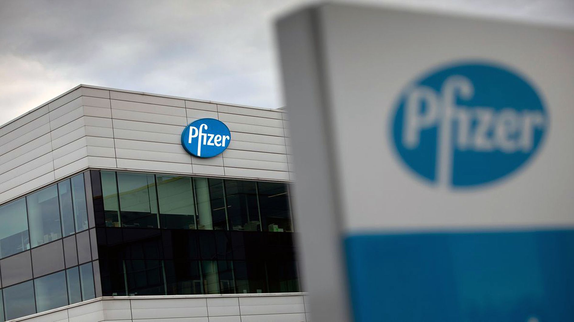 Pfizer té la seu central a Nova York.