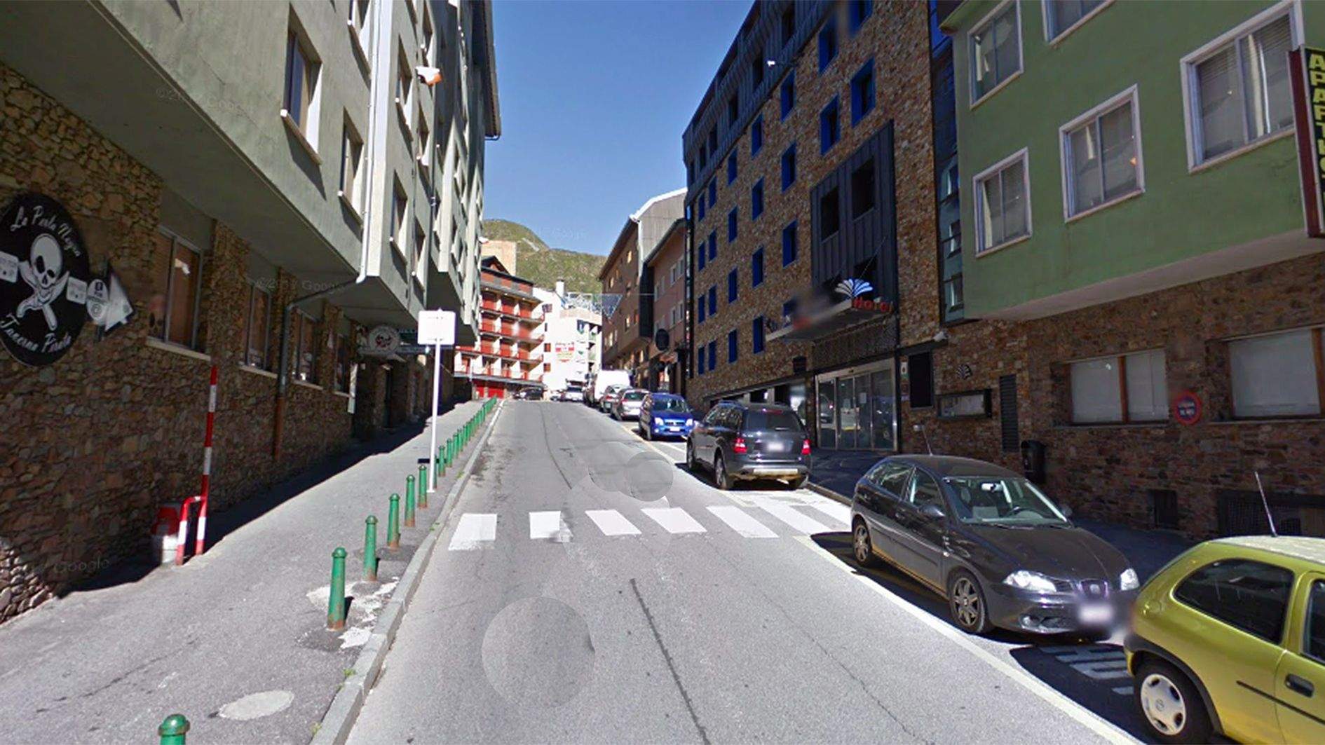 Una imatge d'arxiu del carrer del Bearn, on hi ha l'edifici afectat.