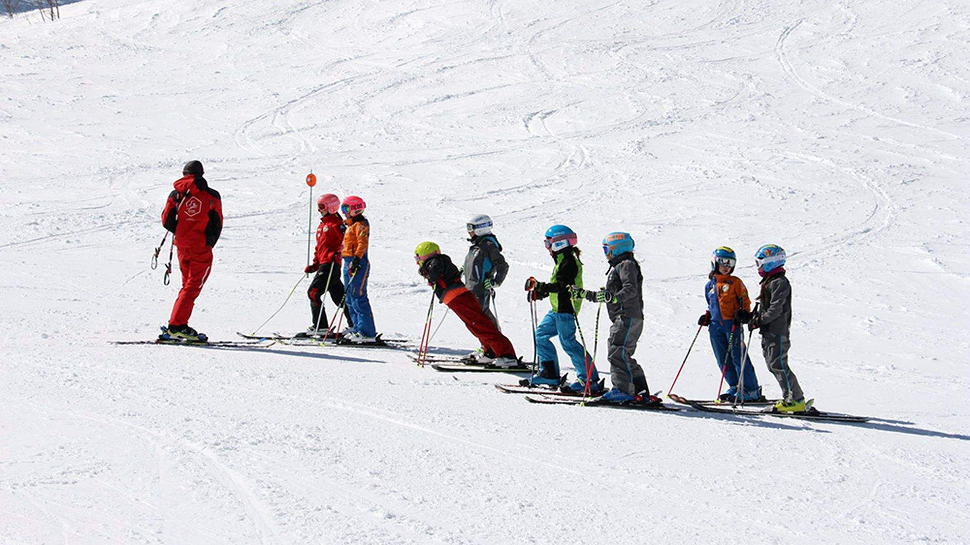 Els monitors d'esquí reclamen a l'administració que tingui més en compte el català i la tècnica andorrana.