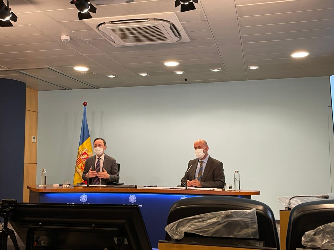 Esport i Martínez Benazet durant la roda de premsa.