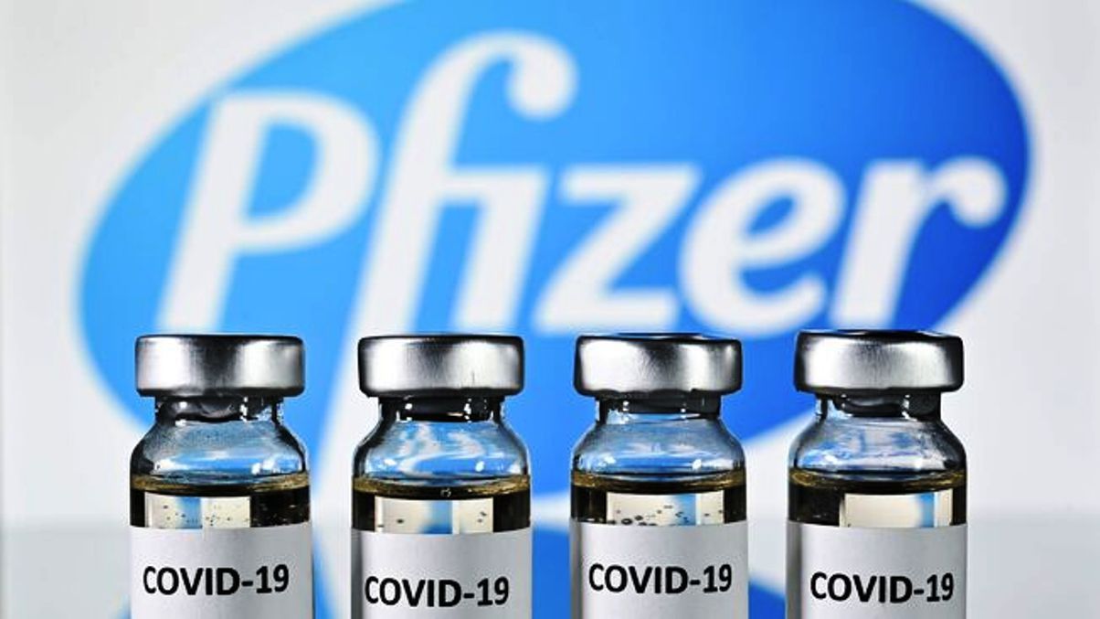 Vials de la vacuna Pfizer.