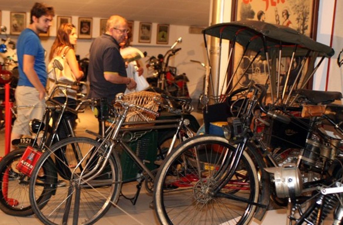 Bicicletes que s'exposaran al futur museu.