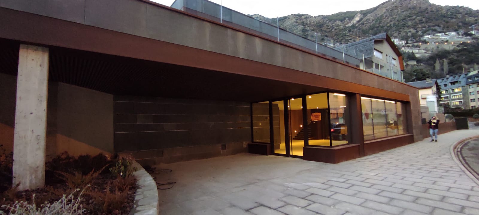 Una imatge actual de l'estat del tanatori.