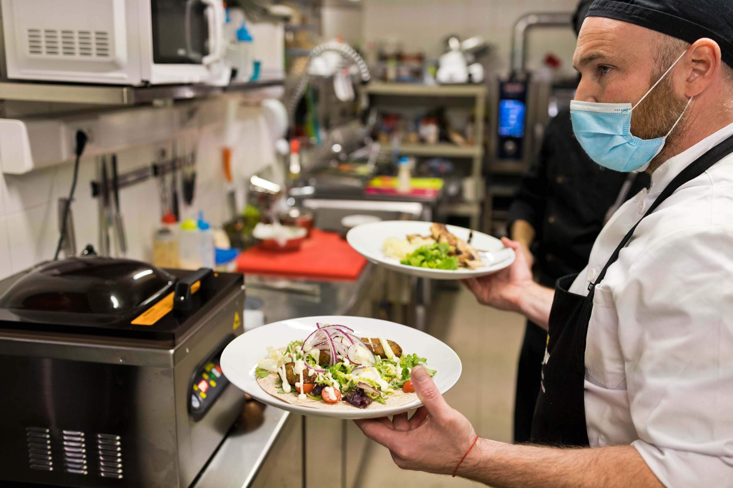 Els restaurants han estat un dels sectors més afectats.