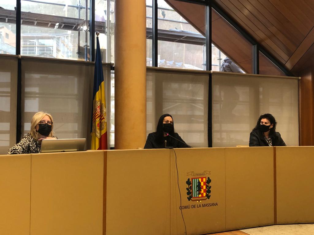 Una imatge de la sessió matinal de consell de comú.