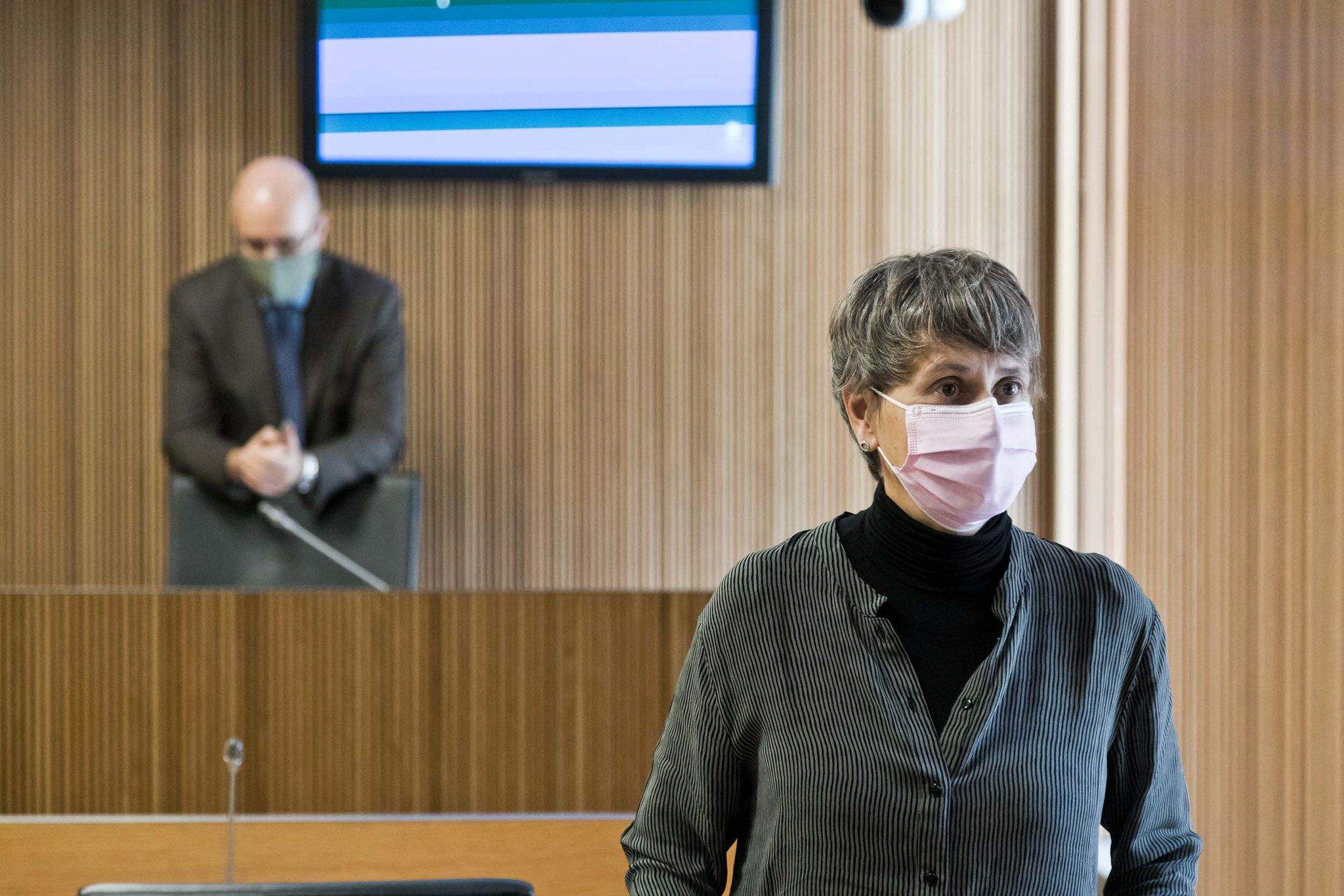 Susanna Vela en una compareixença al Consell General.