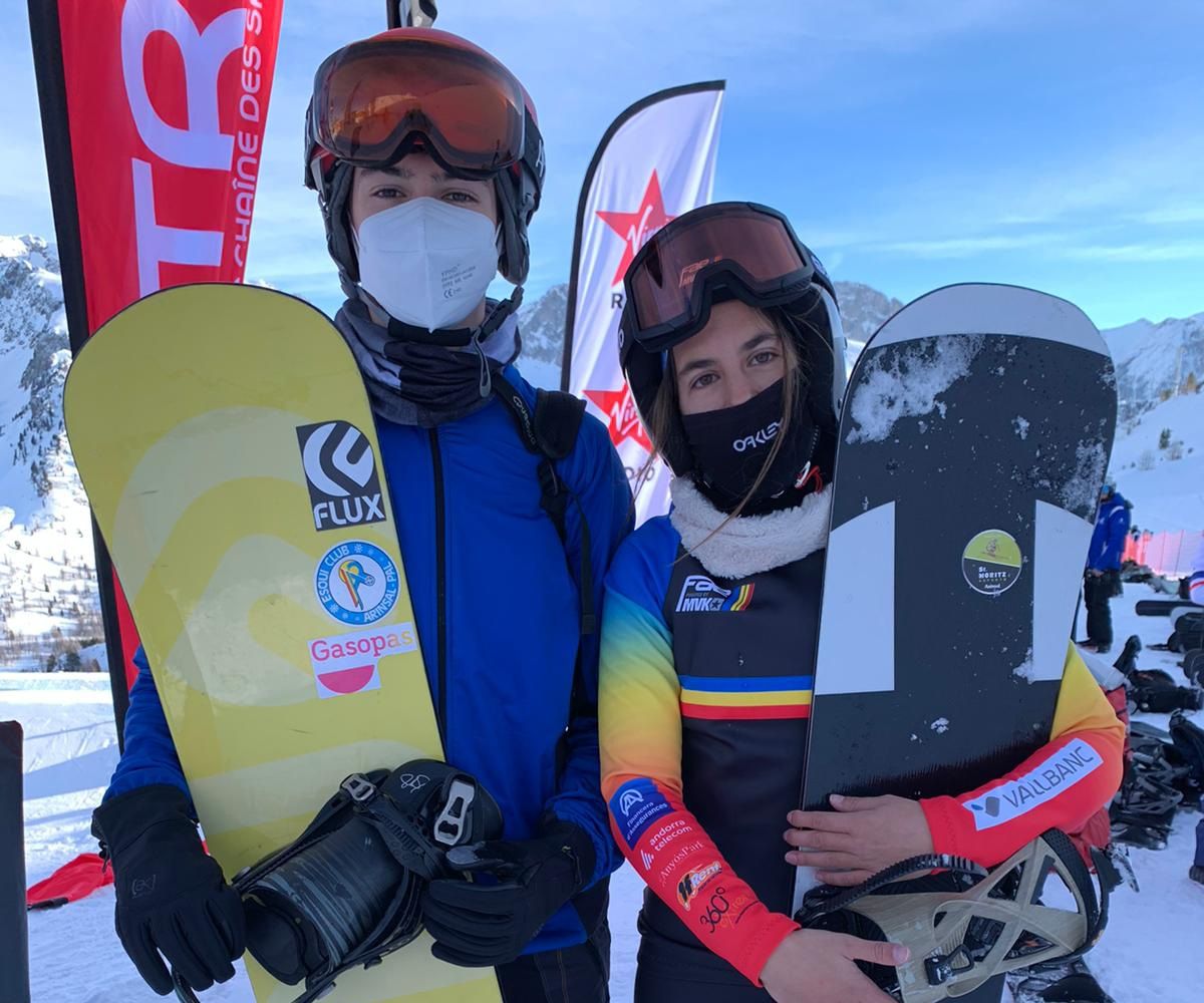 Maeva Estevez (dreta) i el júnior Mario da Cruz a Isola.