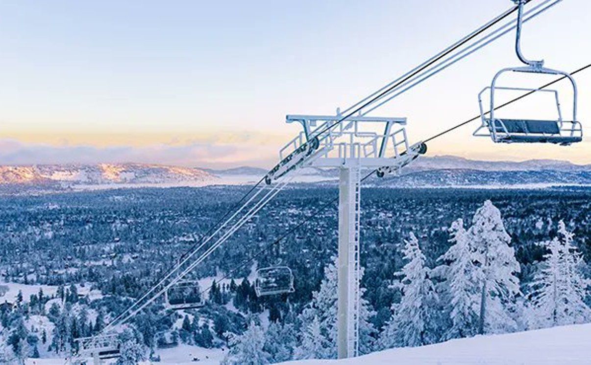 Remuntadors d'una estació de França.