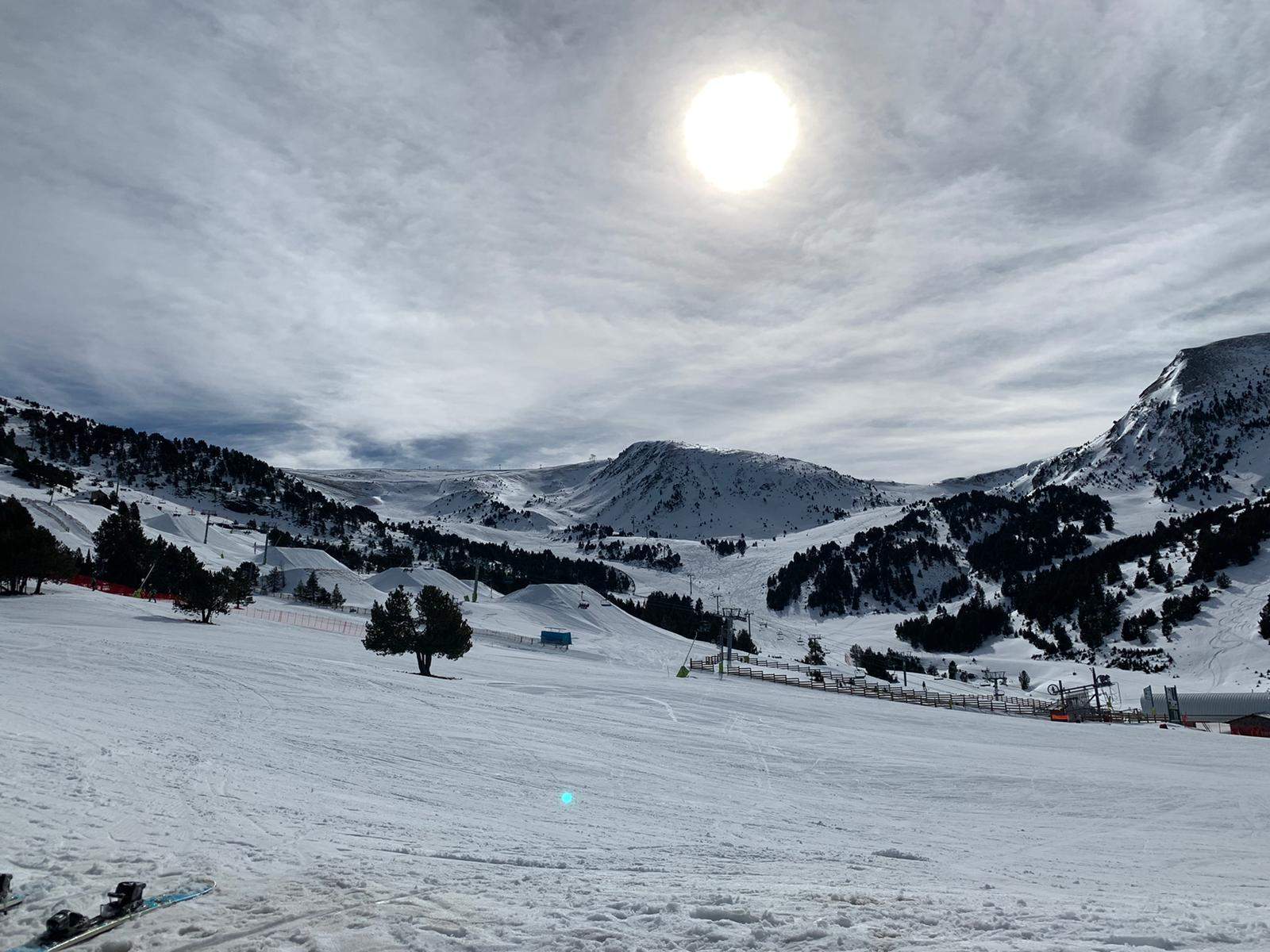 Els camps de neu del Principat reclamen més suport econòmica del Govern.