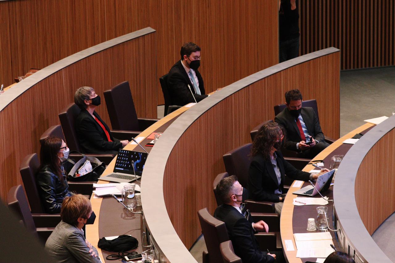 La presa en consideració de la llei ha comptat amb el suport de tots els grups.