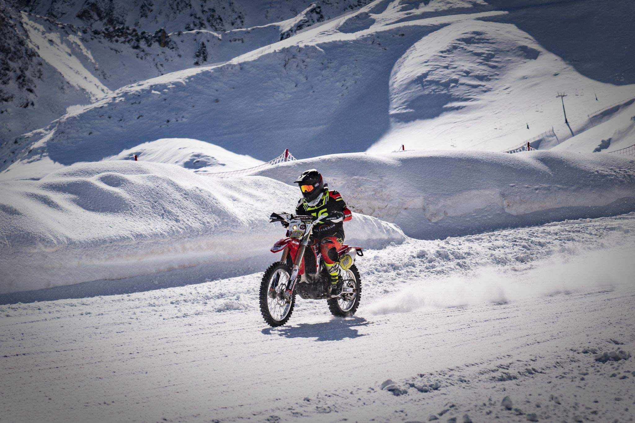 Un dels participants en la categoria Ice Gladiators.