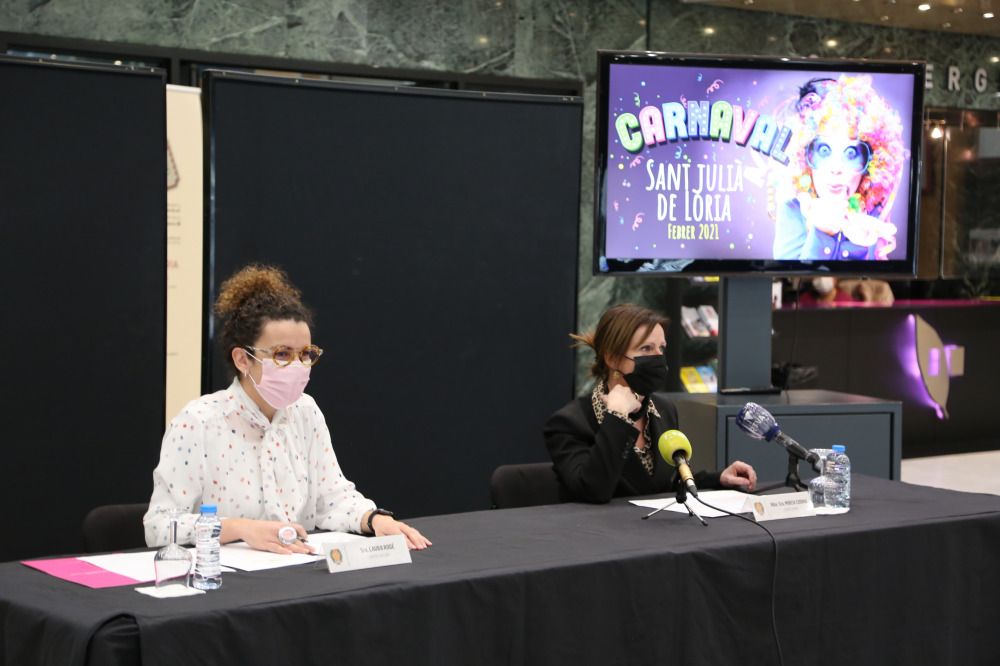 La cap de Cultura, Laura Rogé, i la cònsol menor de Sant Julià de Lòria, Mireia Codina, aquest dimarts.