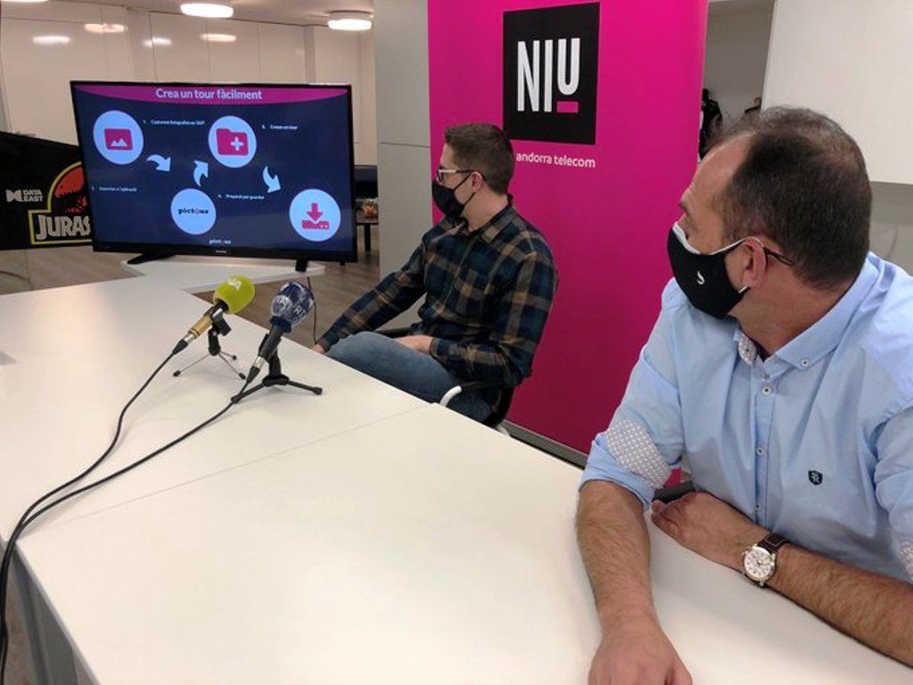 Miquel Gouarré, responsable del Niu, i l'emprenedor Xavi Camacho.