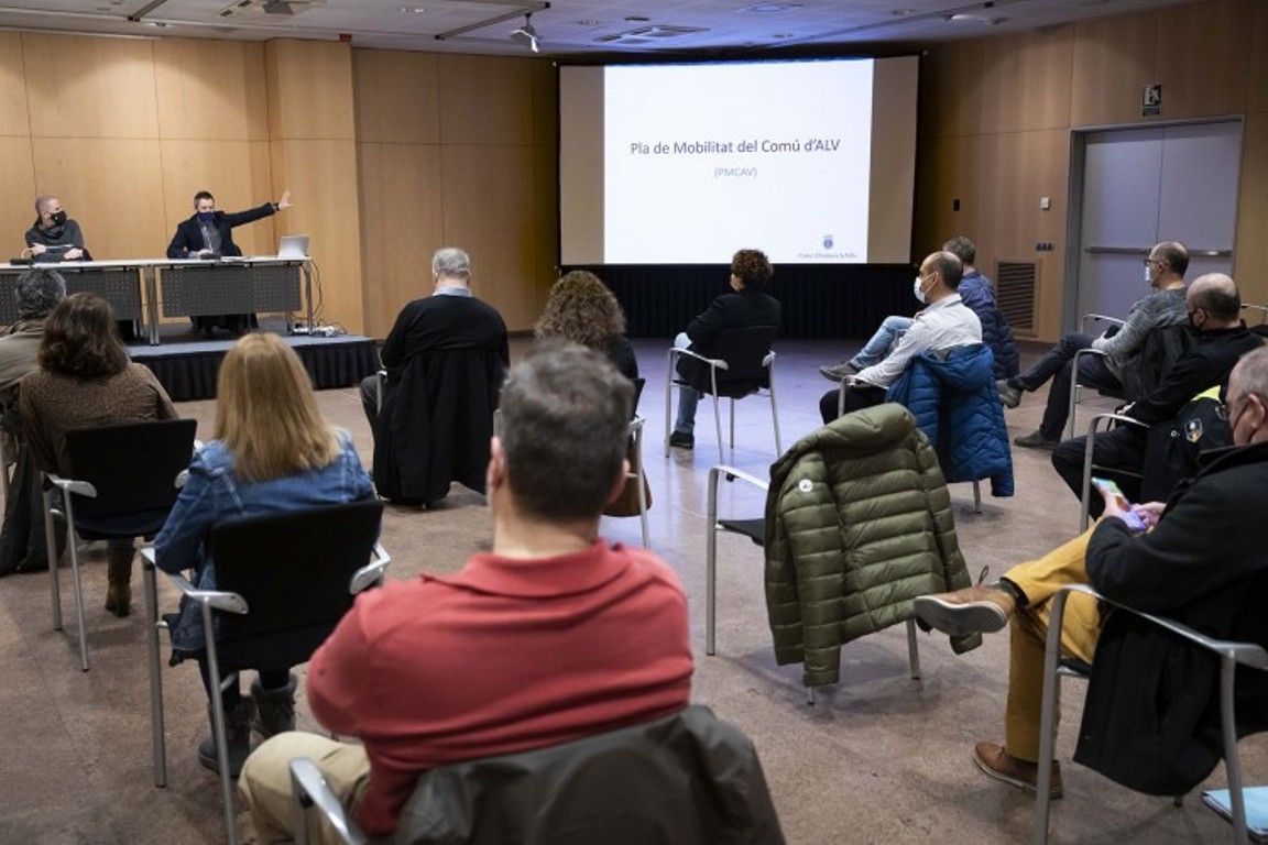 Presentació del pla als directors del comú.