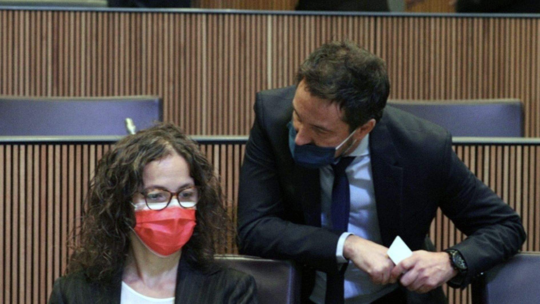 Judith Salazar i Pere López al Consell General.