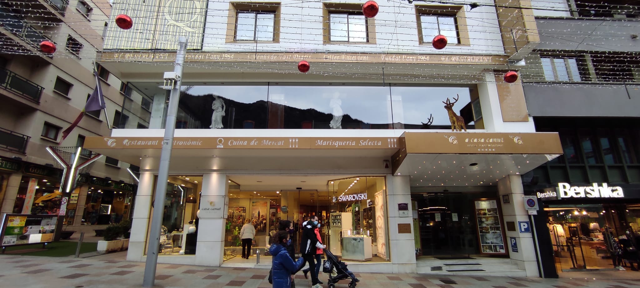 Una imatge de l'Hotel Canut aquest dissabte.