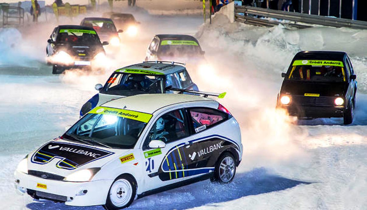 Àlex Espanyol encapçalant la cursa.