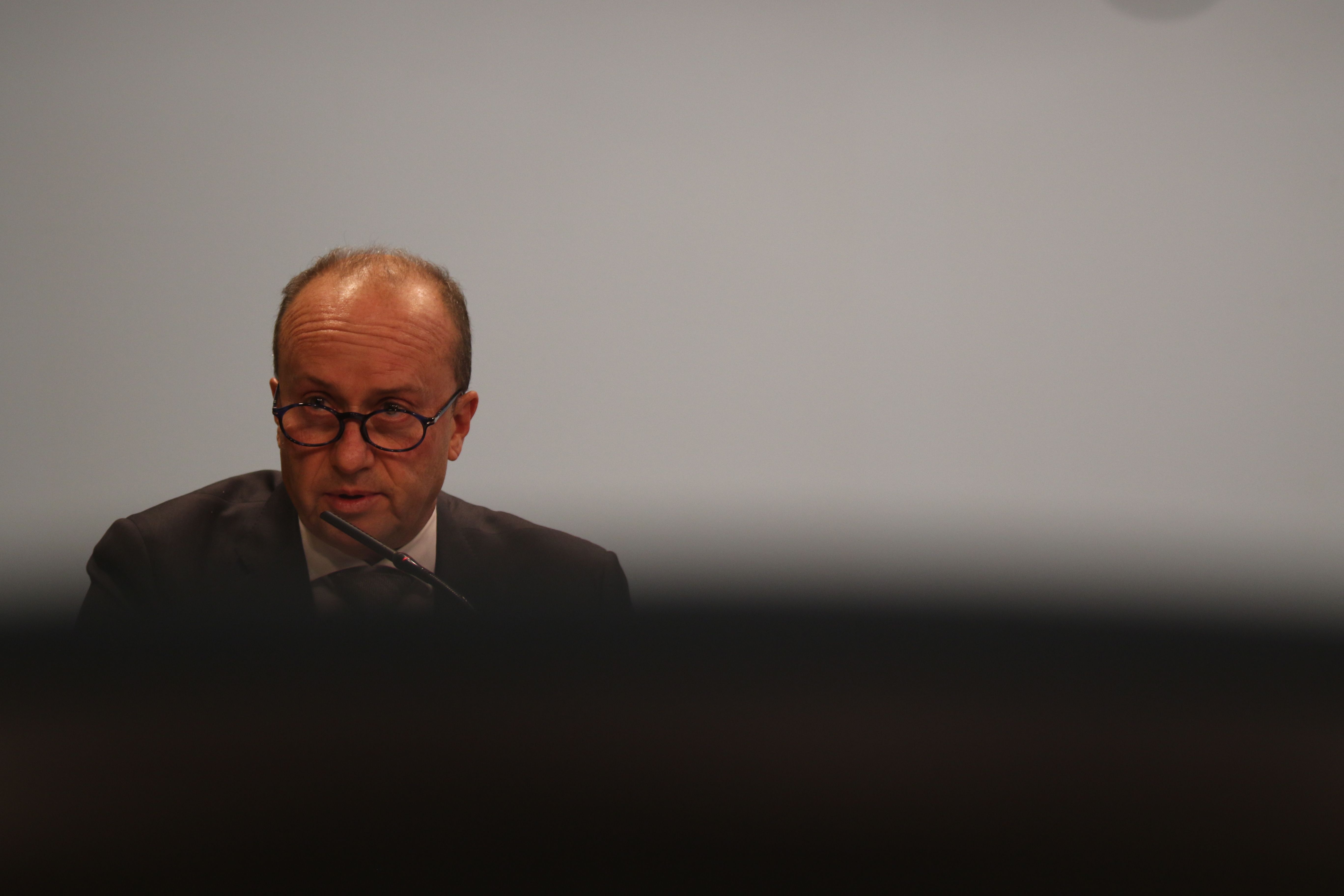 El ministre d'Interior, Josep Maria Rossell, durant una compareixença.