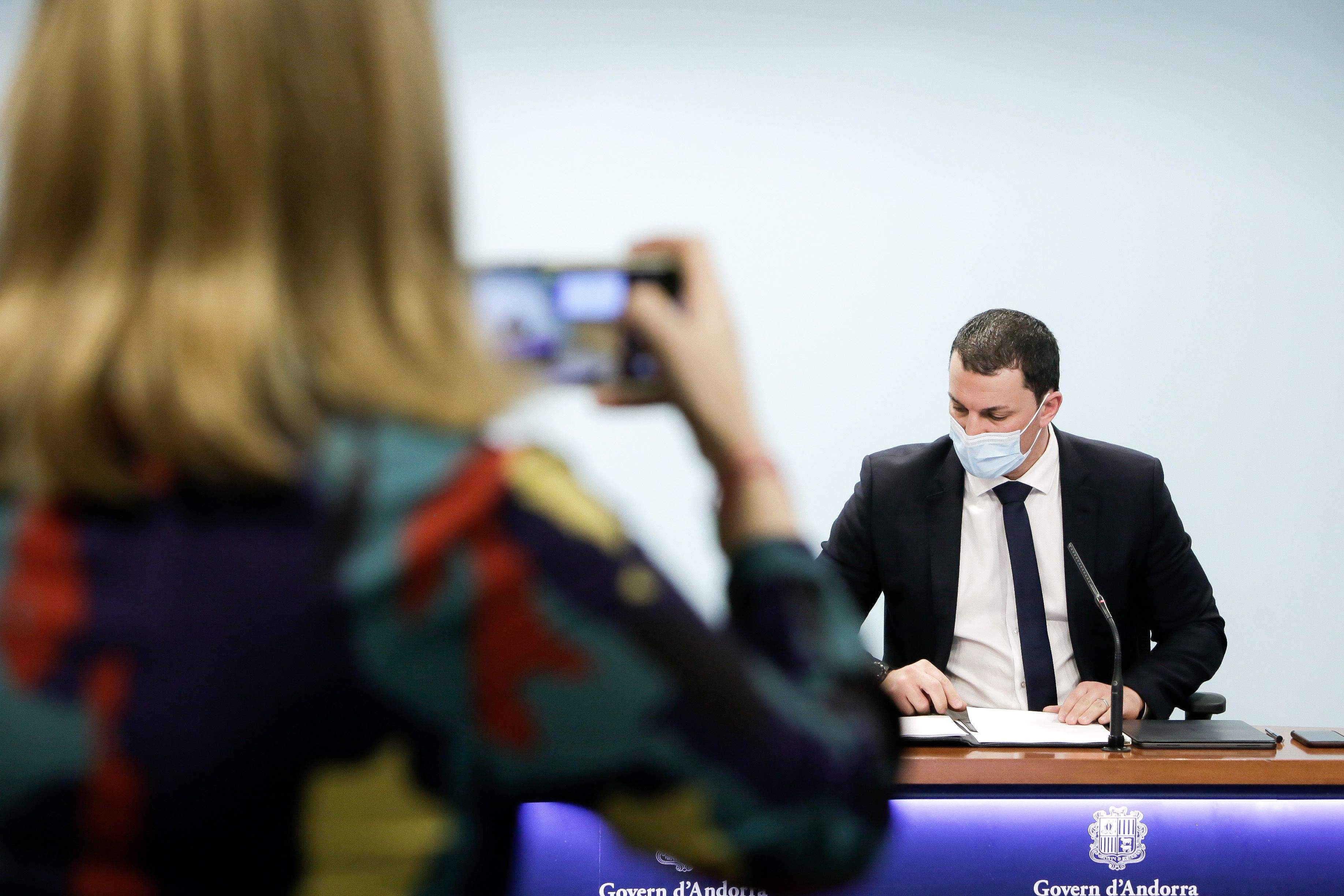 El ministre Gallardo durant la roda de premsa del consell de ministres