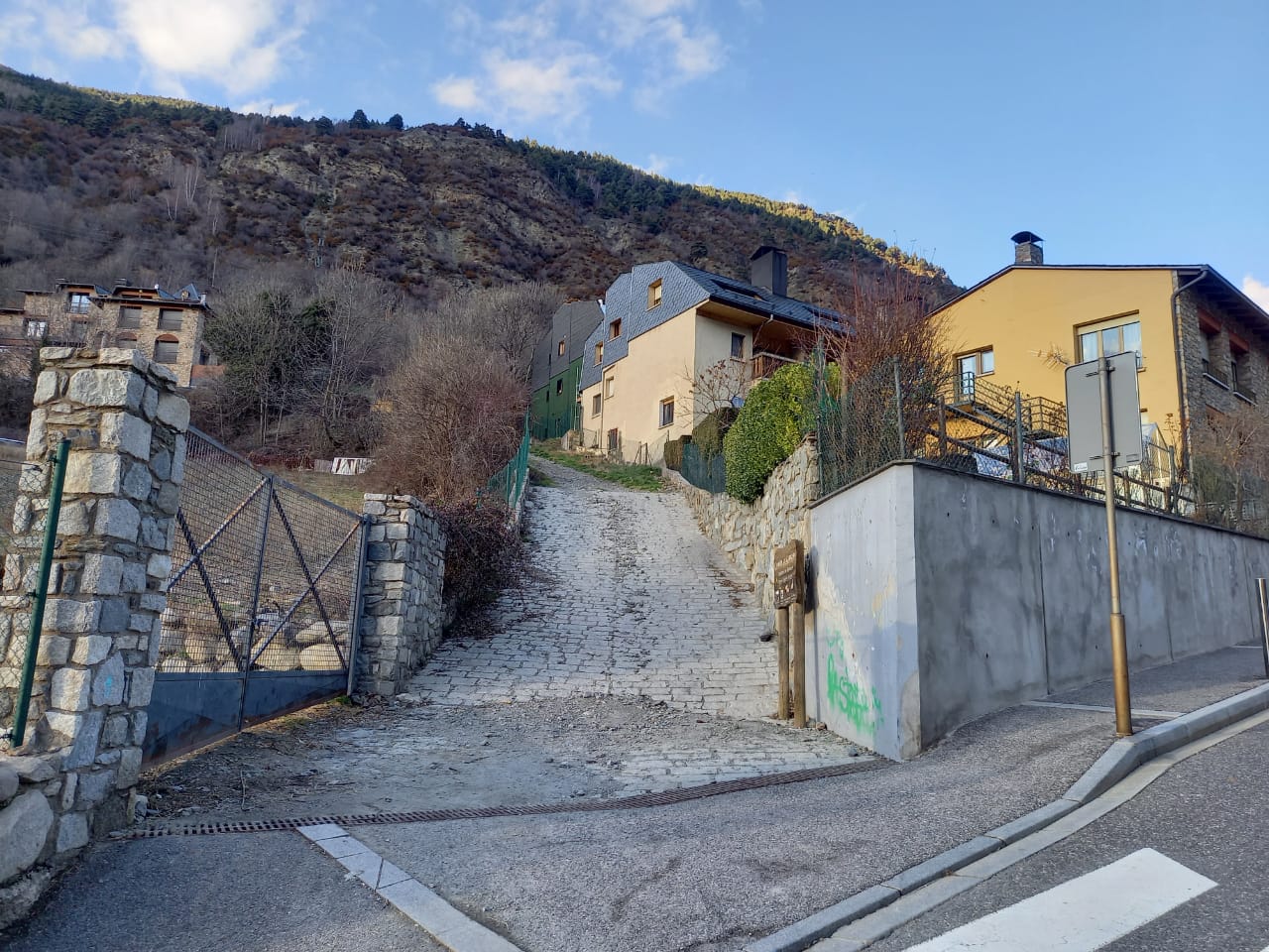 Zona del camí del Solà, a Encamp, on han passat els fets aquesta tarda.
